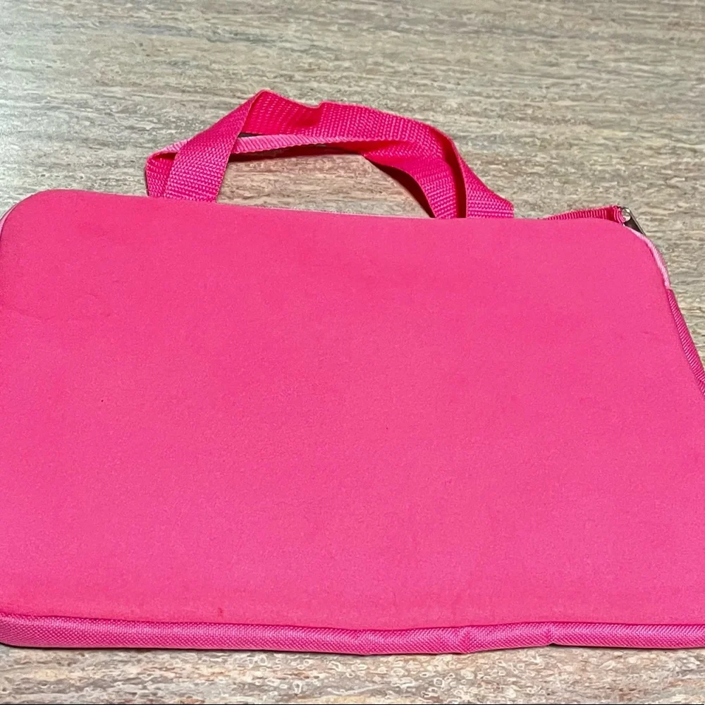 Disney’s Minnie Mouse neoprene laptop sleeve